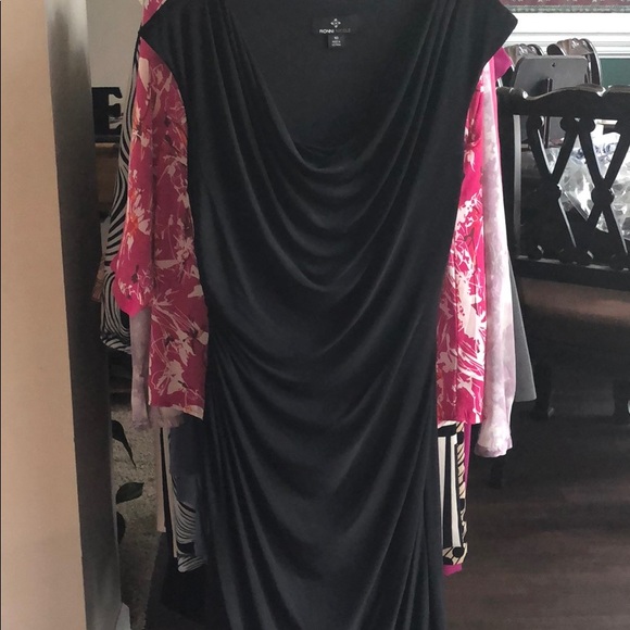black rousing dress - Picture 1 of 3